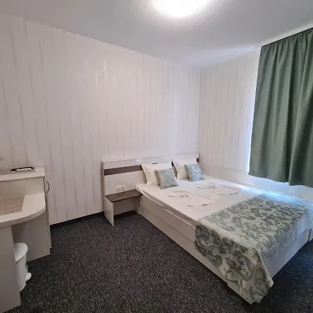 Yanevi Pensionat Ravda