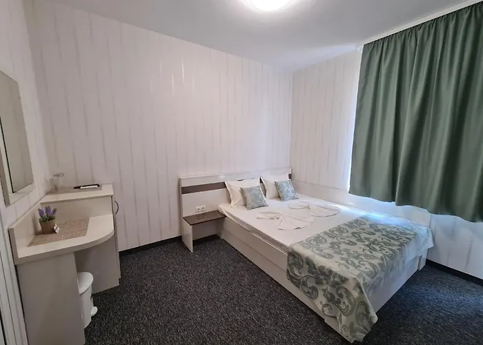 Yanevi Vendégház Ravda